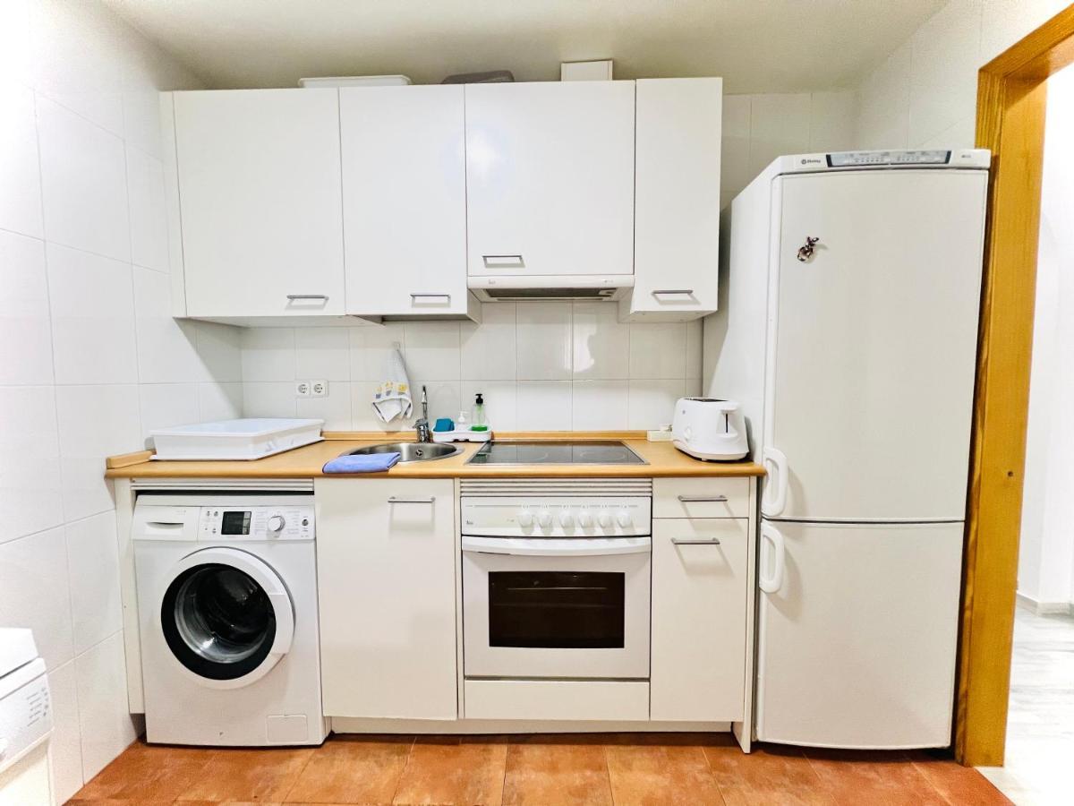 Precioso apartamento cerca del mar con wifi y piscina La Herradura  Exterior foto
